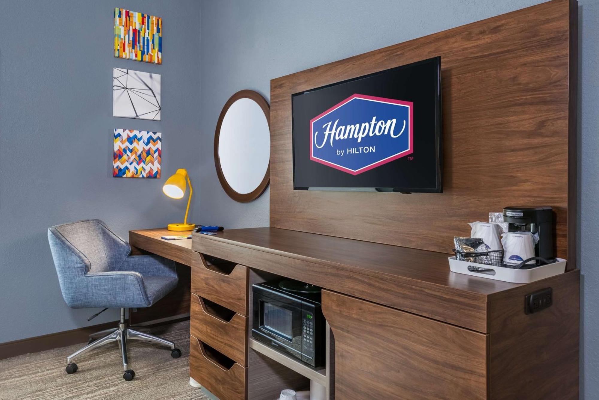 Hampton Inn & Suites Хопкинсвилл Экстерьер фото