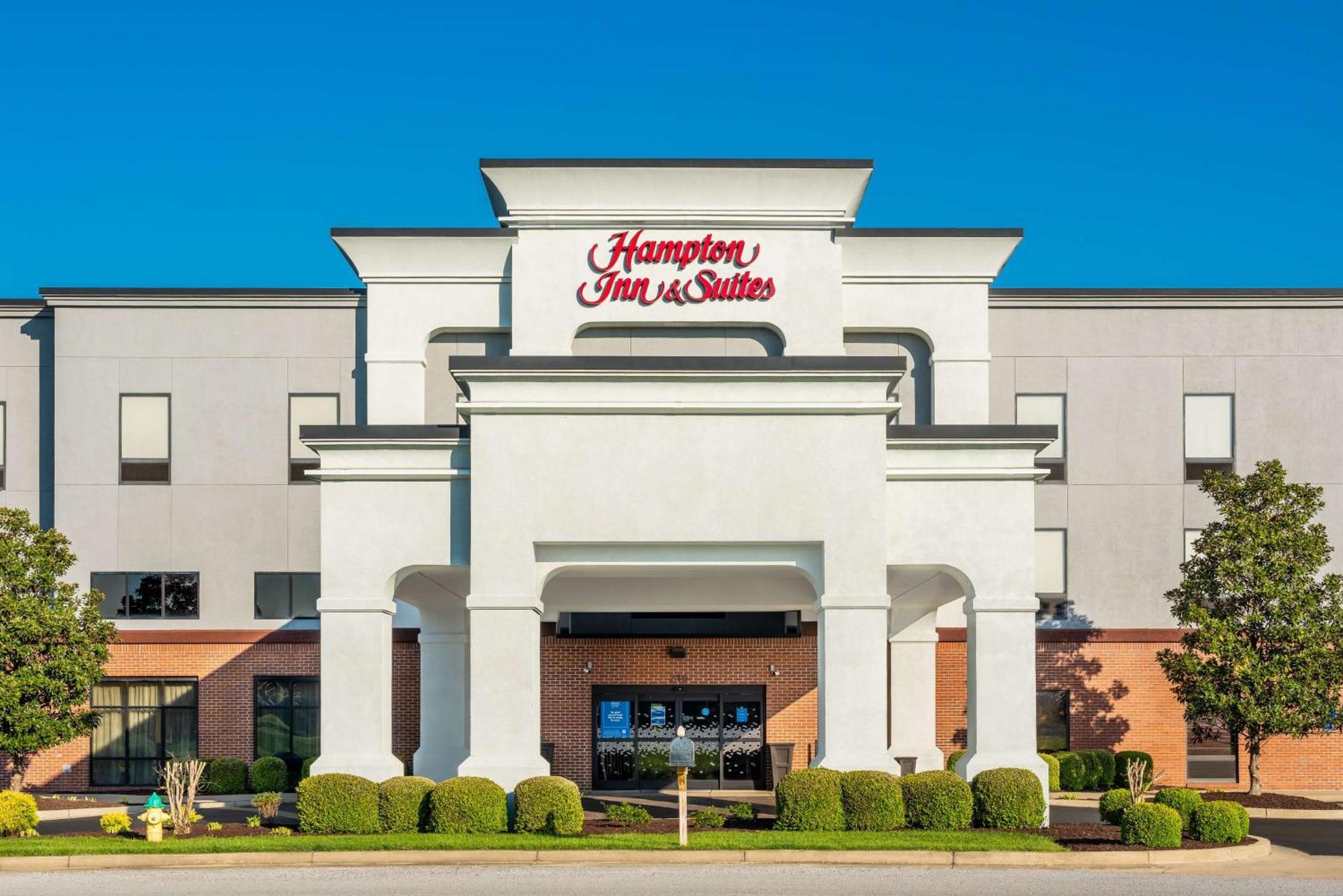Hampton Inn & Suites Хопкинсвилл Экстерьер фото