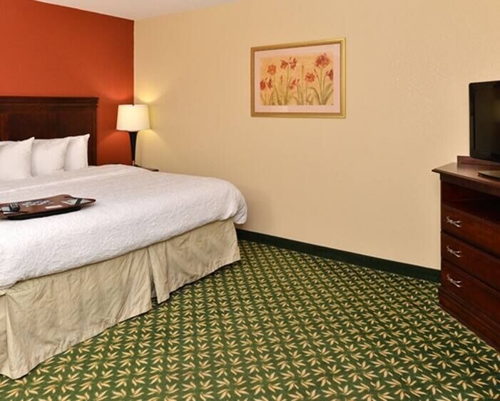Hampton Inn & Suites Хопкинсвилл Экстерьер фото